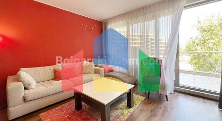 Трехкомнатная квартира в Петерхаус