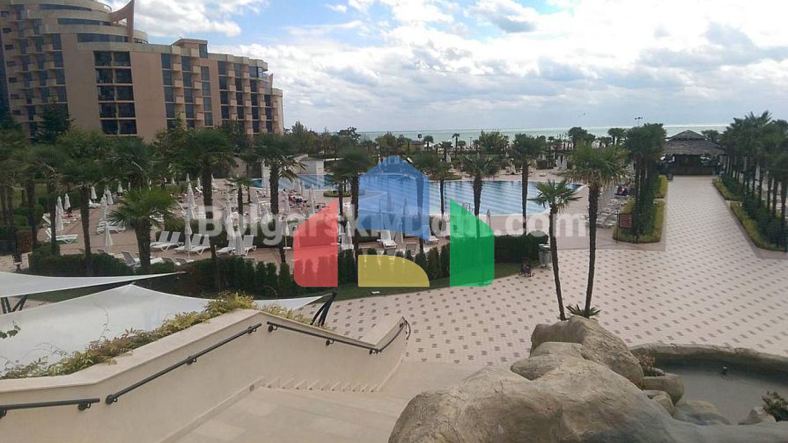 Двухкомнатная квартира в Маджестик Бич Резорт