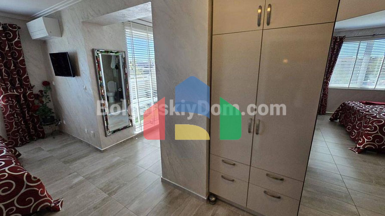 Трикімнатна квартира в Сі Дрімс