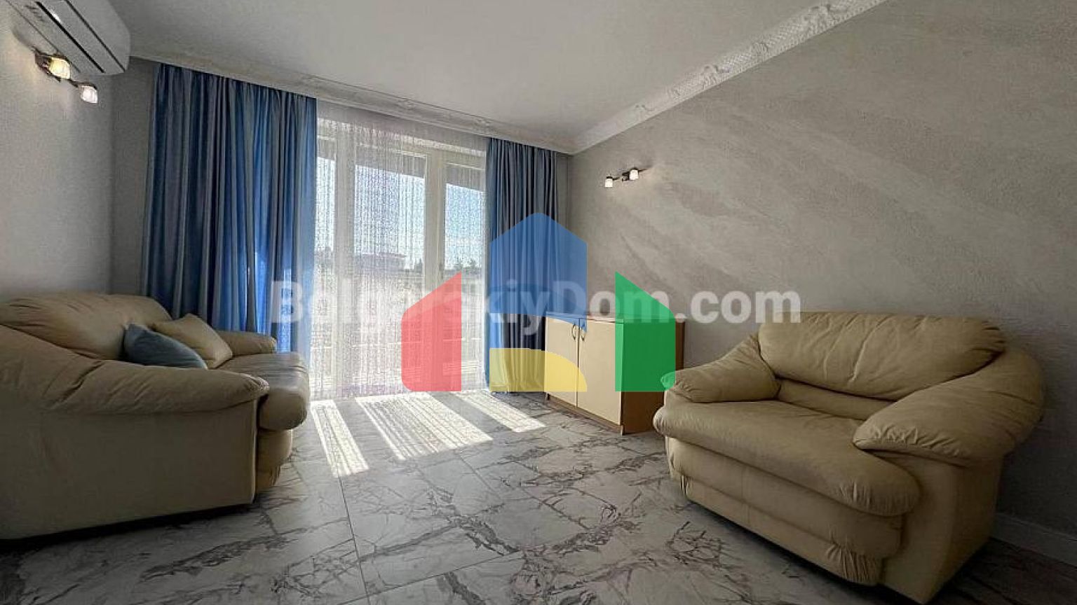 Двокімнатна квартира в Соле Мар