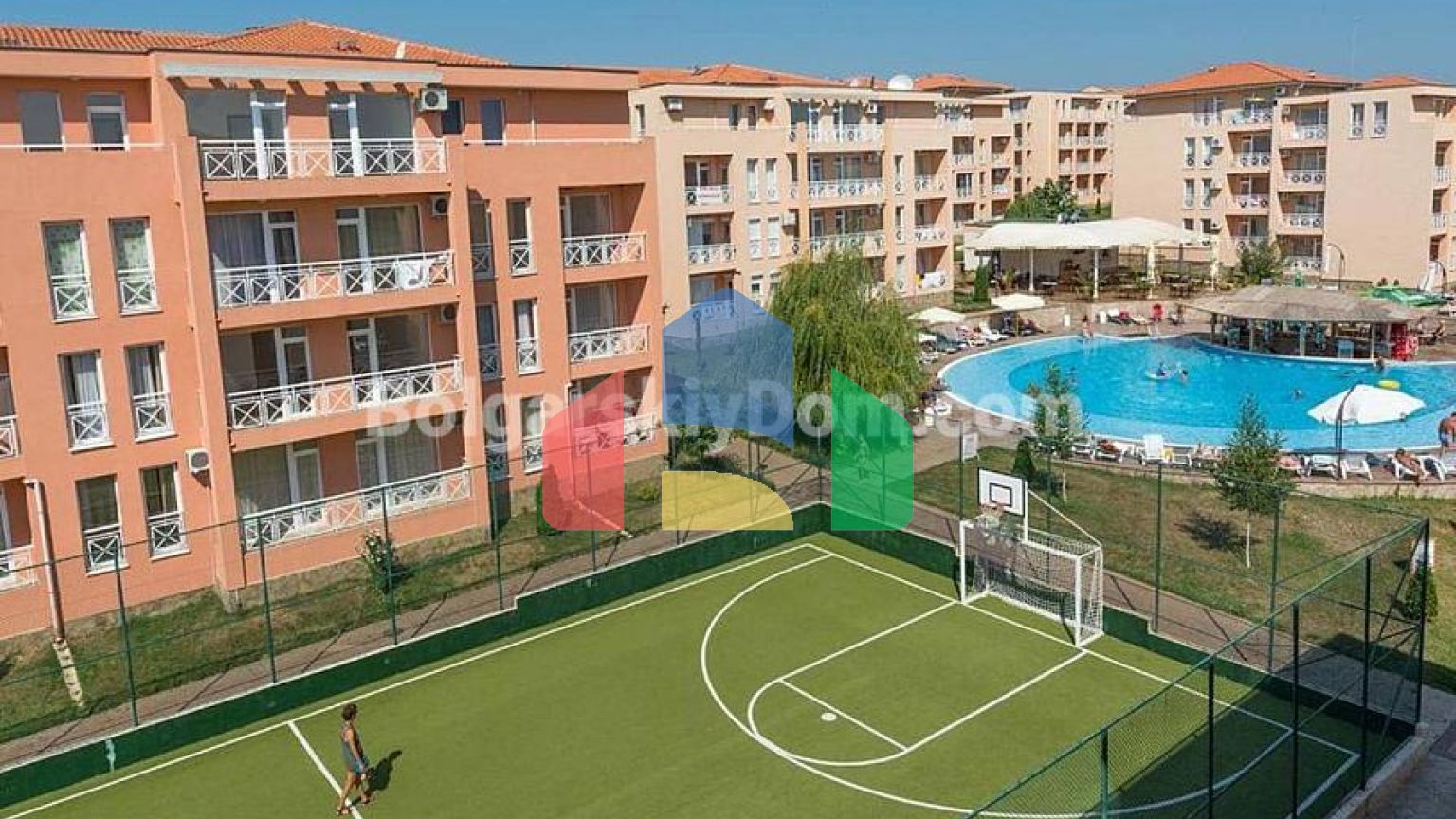 Двухкомнатная квартира в Санни Дей 6