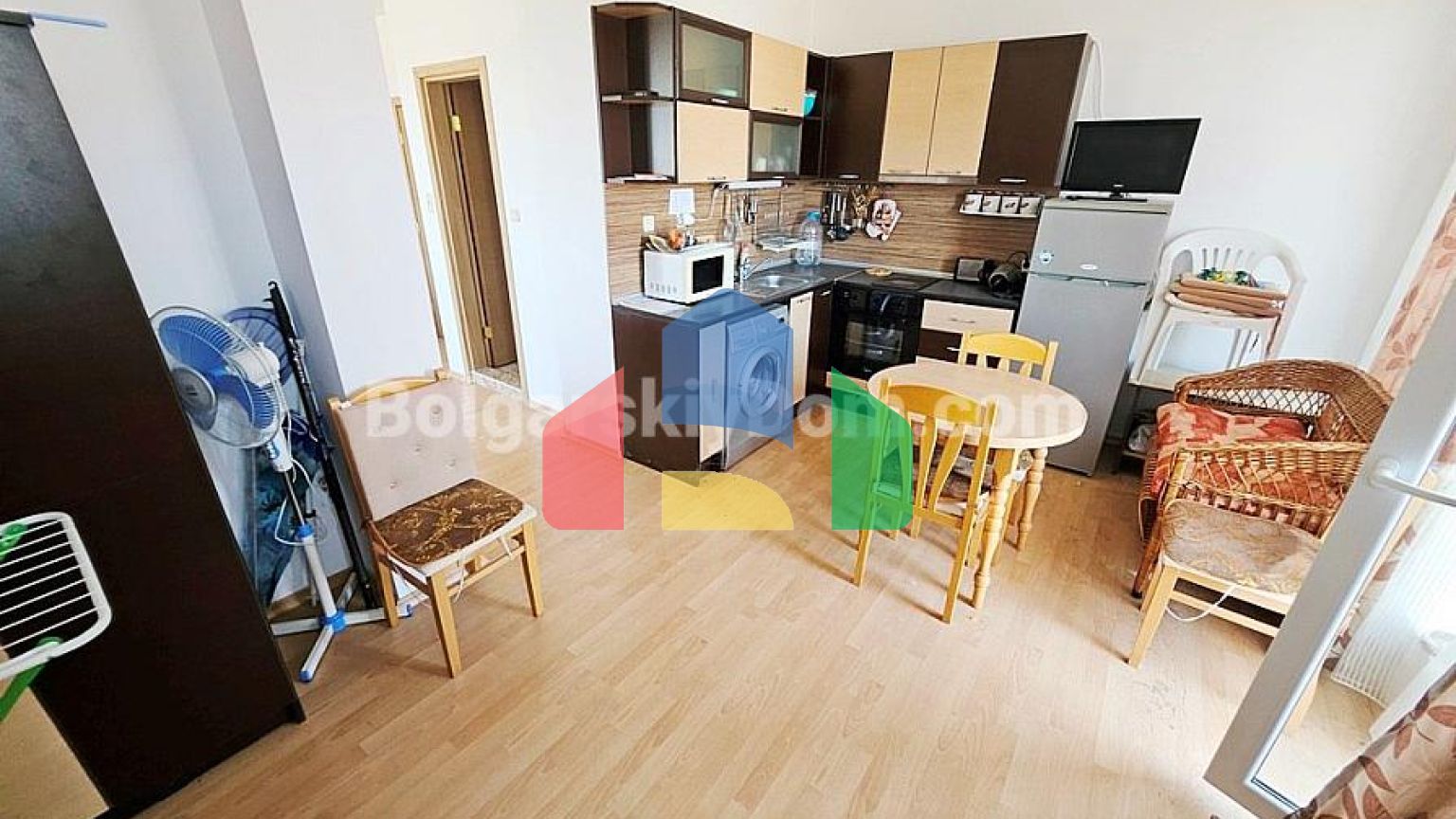 Двухкомнатная квартира в Санни Дей 6