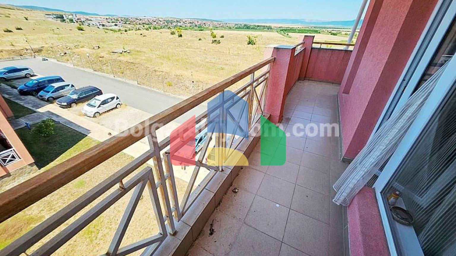 Двухкомнатная квартира в Санни Дей 6