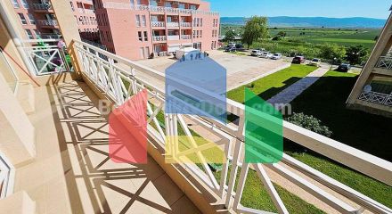 Двокімнатна квартира в Санні Дей 6