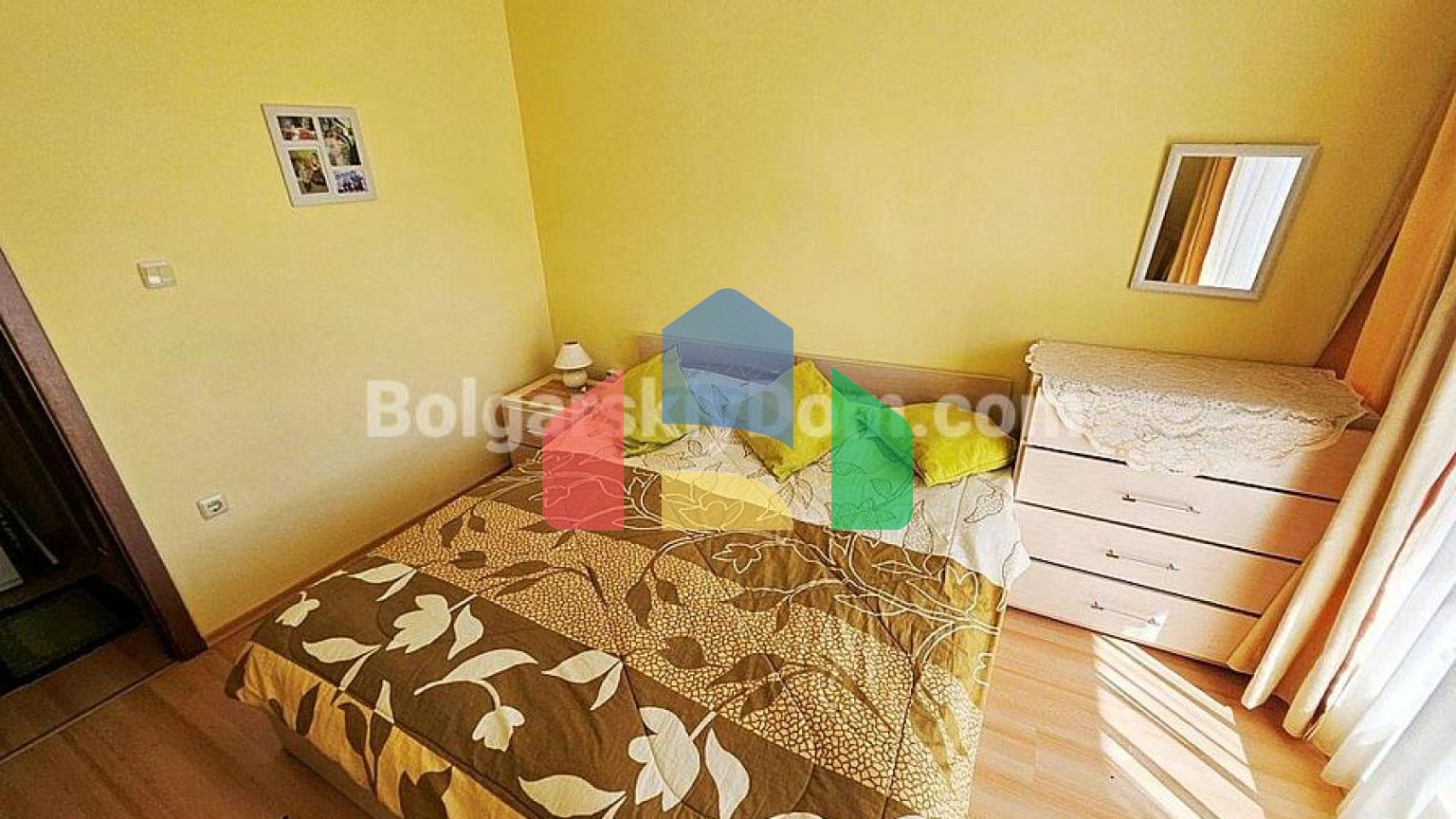 Двокімнатна квартира в Санні Дей 6