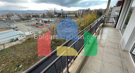 Трехкомнатная квартира в Гранд Камелия