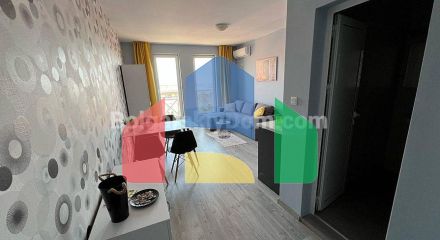 Квартира-студія в Санні Дей 6