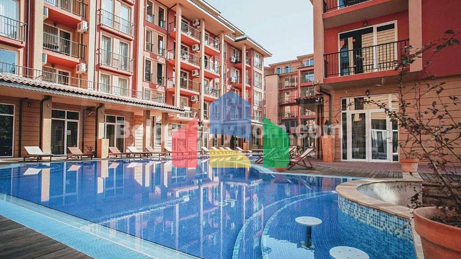 Квартира-студія в Санні В'ю Централ