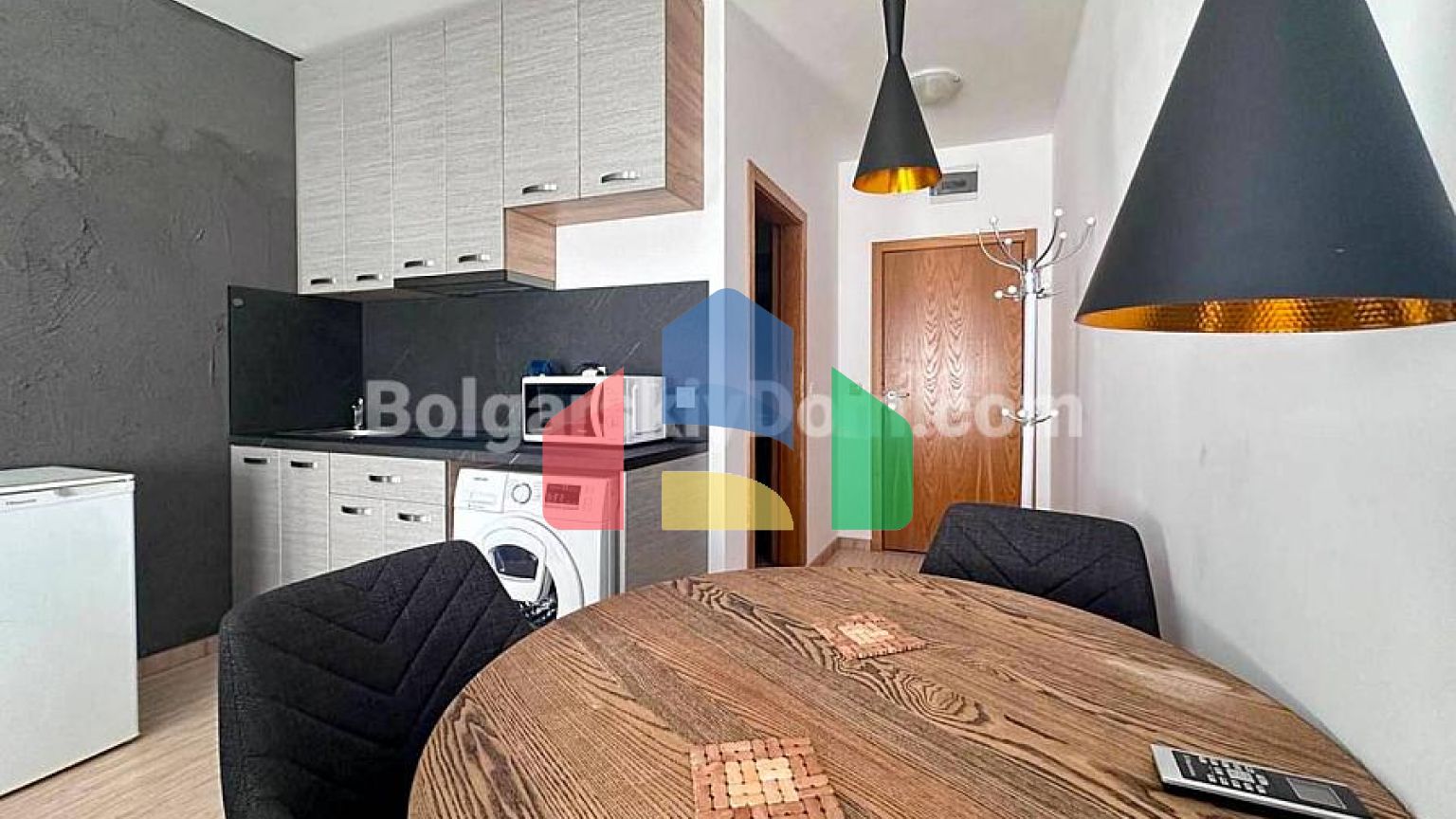 Квартира-студія в Санні В'ю Централ