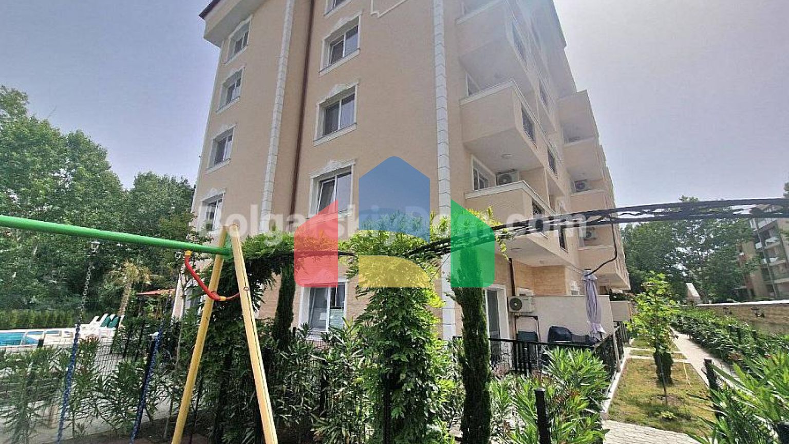 Двухкомнатная квартира в Магнолия Резиденс 7