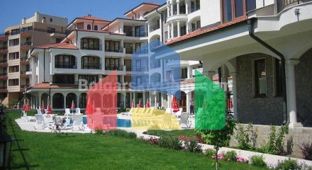 Двокімнатна квартира в Шато дел Мар