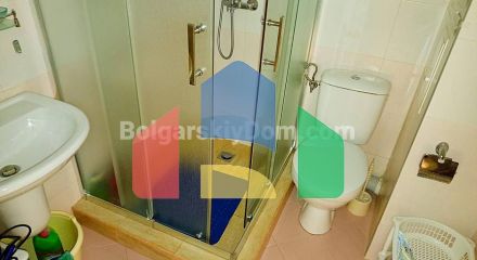 Two-bedroom apartment in Flores Park