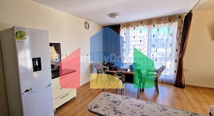 Two-bedroom apartment in Flores Park