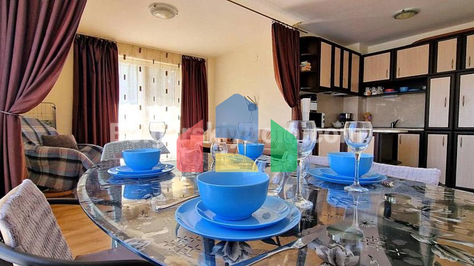 Трехкомнатная квартира во Флорес Парк