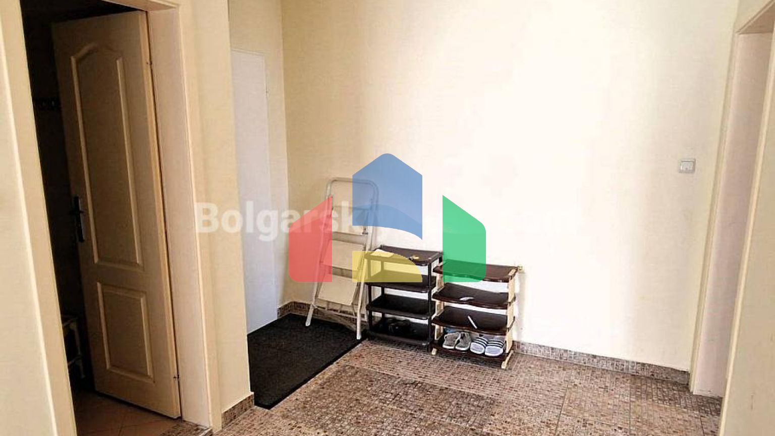 Трехкомнатная квартира во Флорес Парк