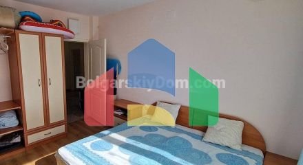 Трехкомнатная квартира во Флорес Парк Трехкомнатная квартира во Флорес Парк