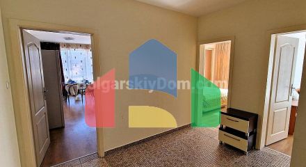 Трехкомнатная квартира во Флорес Парк Трехкомнатная квартира во Флорес Парк