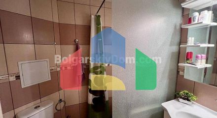 One-bedroom apartment in Gardenia Hills