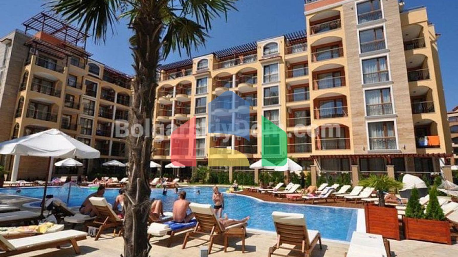 Двухкомнатная квартира в Хармони Сьютс 1