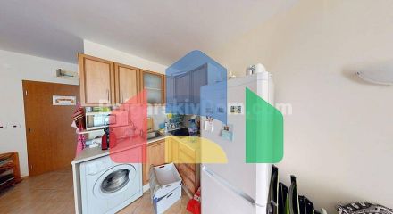 Двокімнатна квартира в Сансет Біч 2