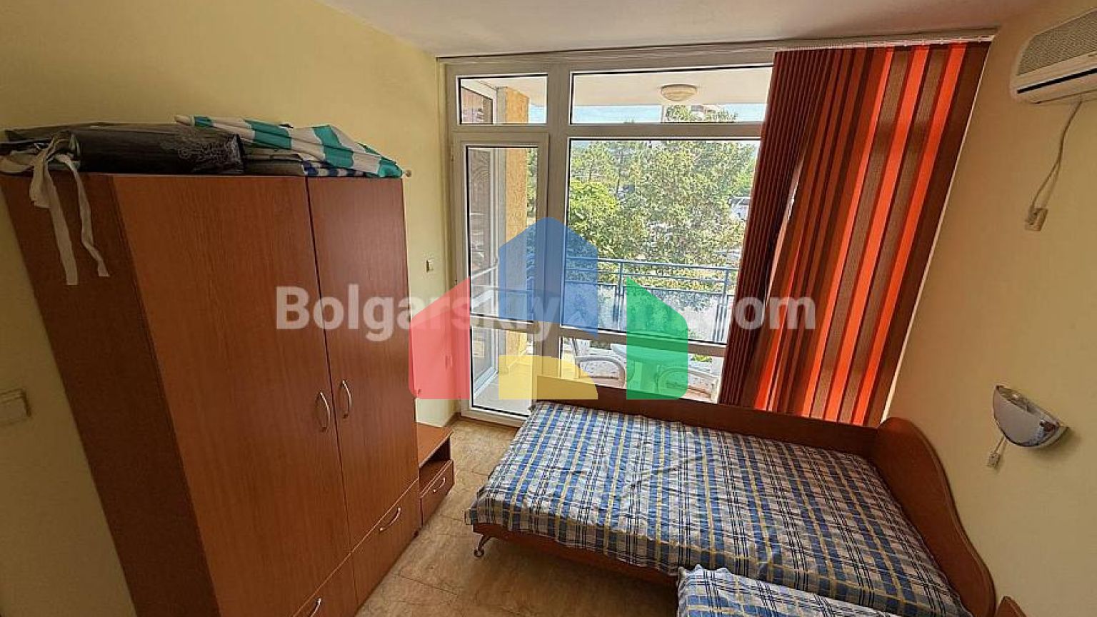 Трикімнатна квартира в Еліт 1