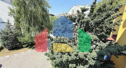 Трикімнатна квартира в Еліт 1