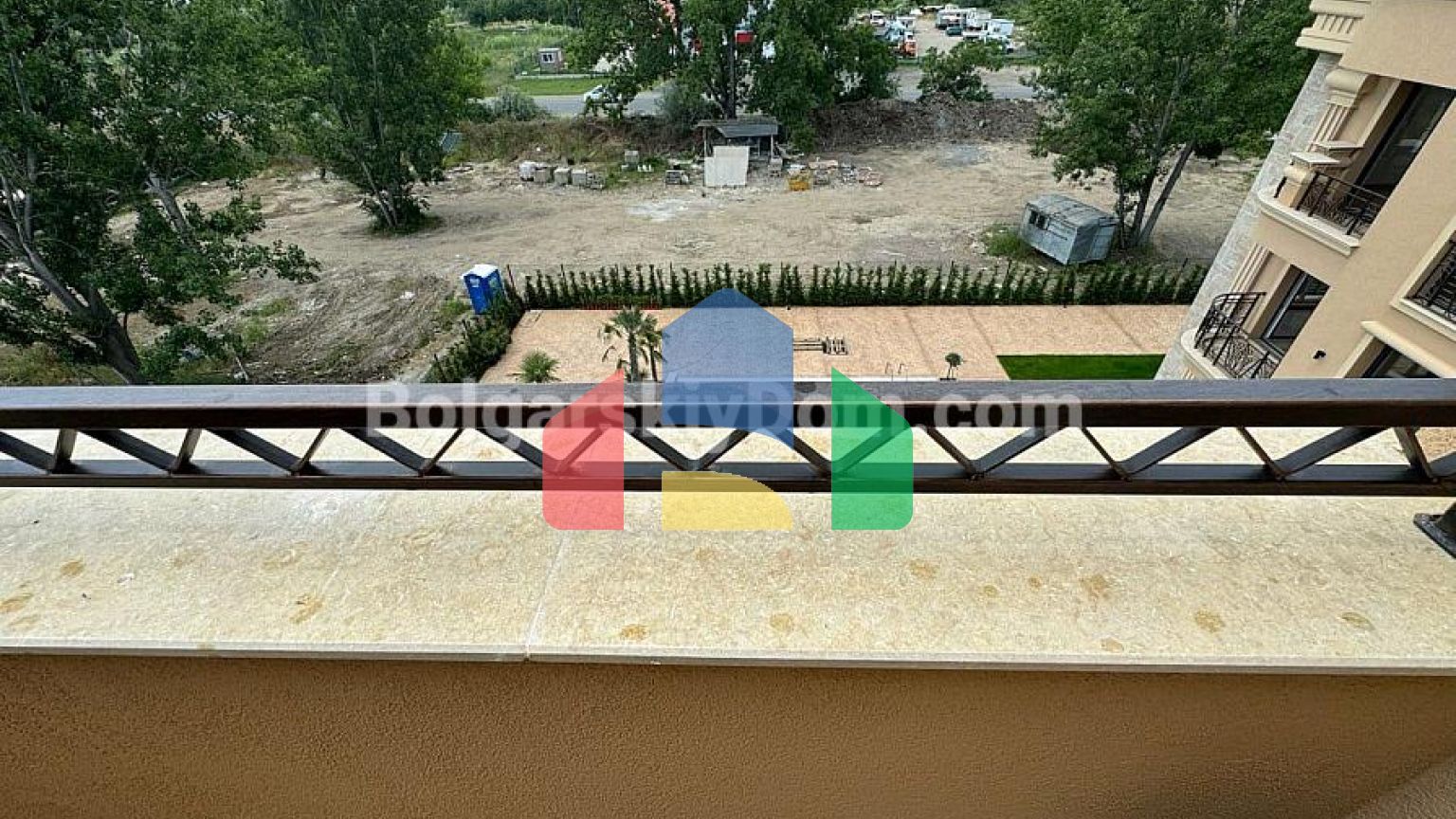 Двокімнатна квартира в Афродіта Грін