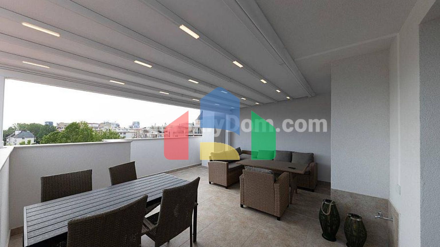 Двокімнатна квартира в Емілія Романа Парк