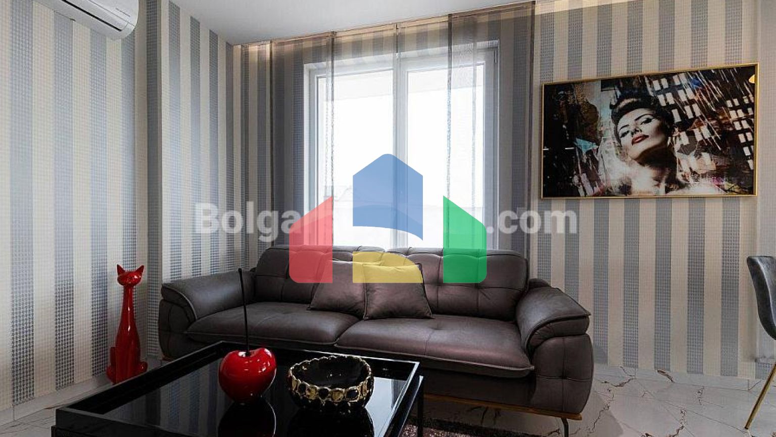 Двокімнатна квартира в Емілія Романа Парк