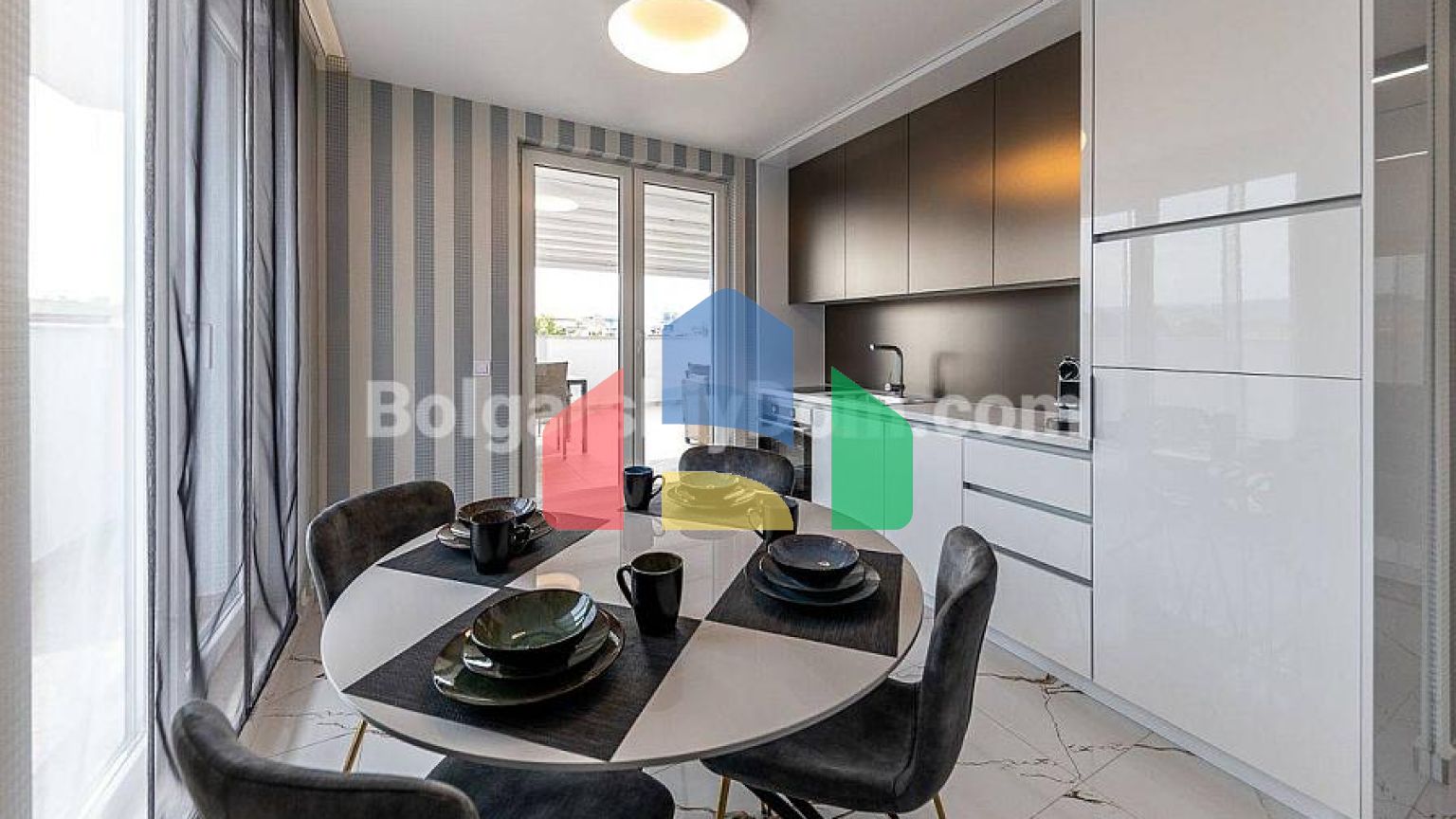 Двокімнатна квартира в Емілія Романа Парк