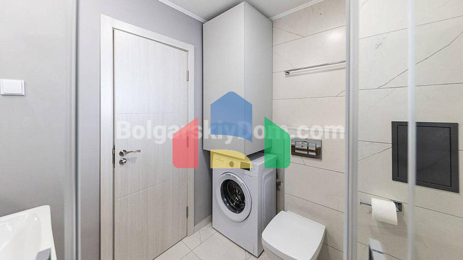 Двокімнатна квартира в Емілія Романа Парк