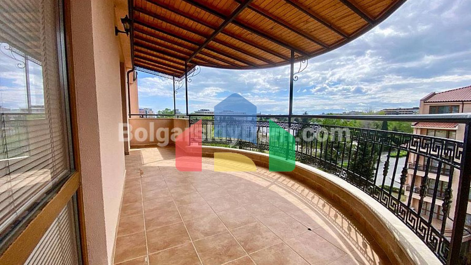 Пентхаус в Эфир