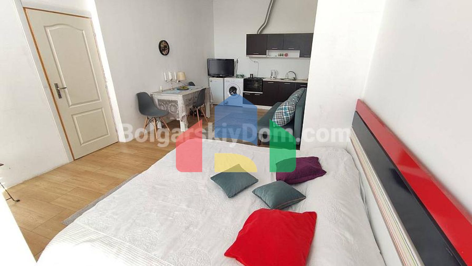 Двокімнатна квартира в Sunny View South