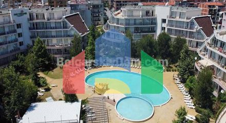 Четырехкомнатная квартира в Сан Вилладж