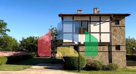 Двухэтажные дома в Горице