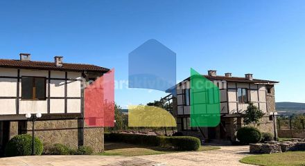 Двухэтажные дома в Горице