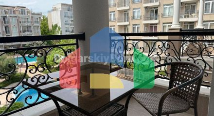 Studio apartment in Izida Palace