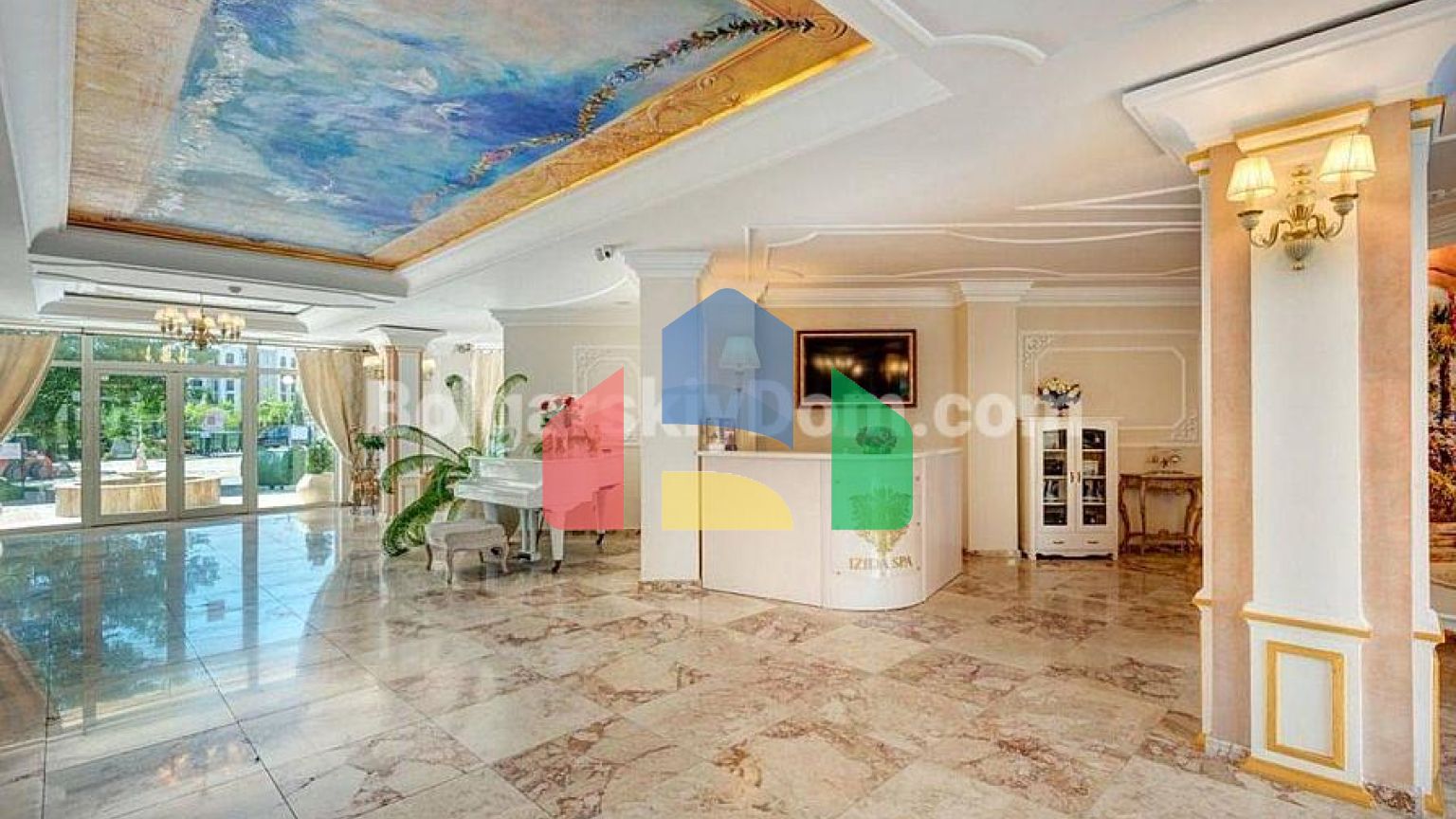 Квартира-студия в Изида Палас