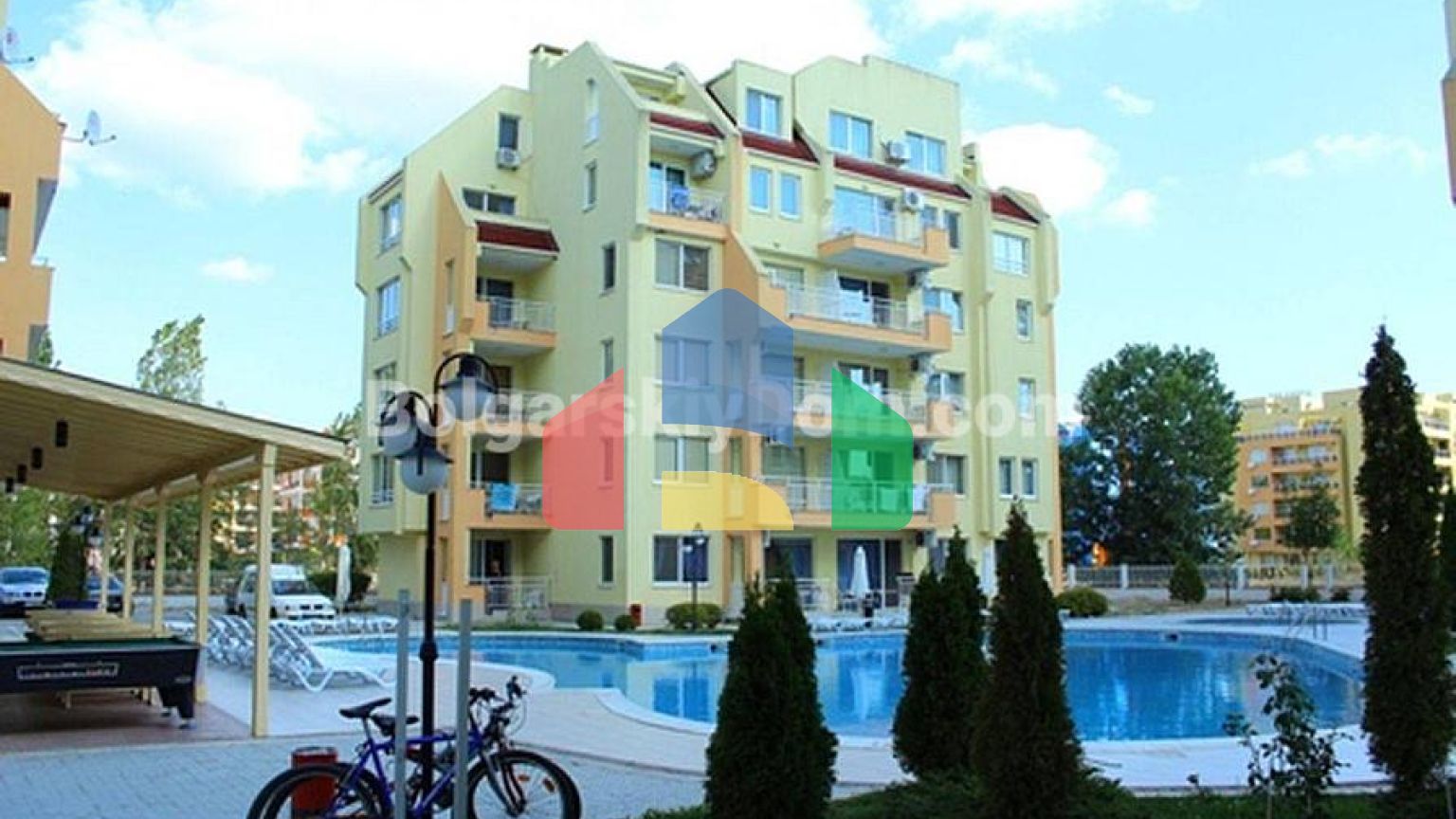 Трикімнатна квартира в Сі Дрімс