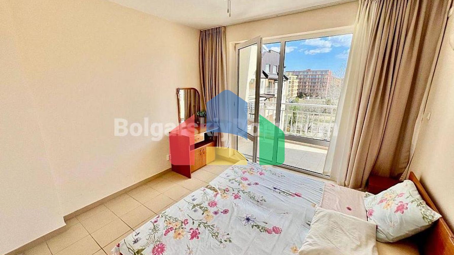 Трикімнатна квартира в Сі Дрімс