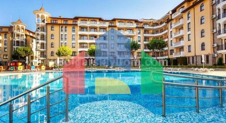 Studio apartment in Royal Sun
