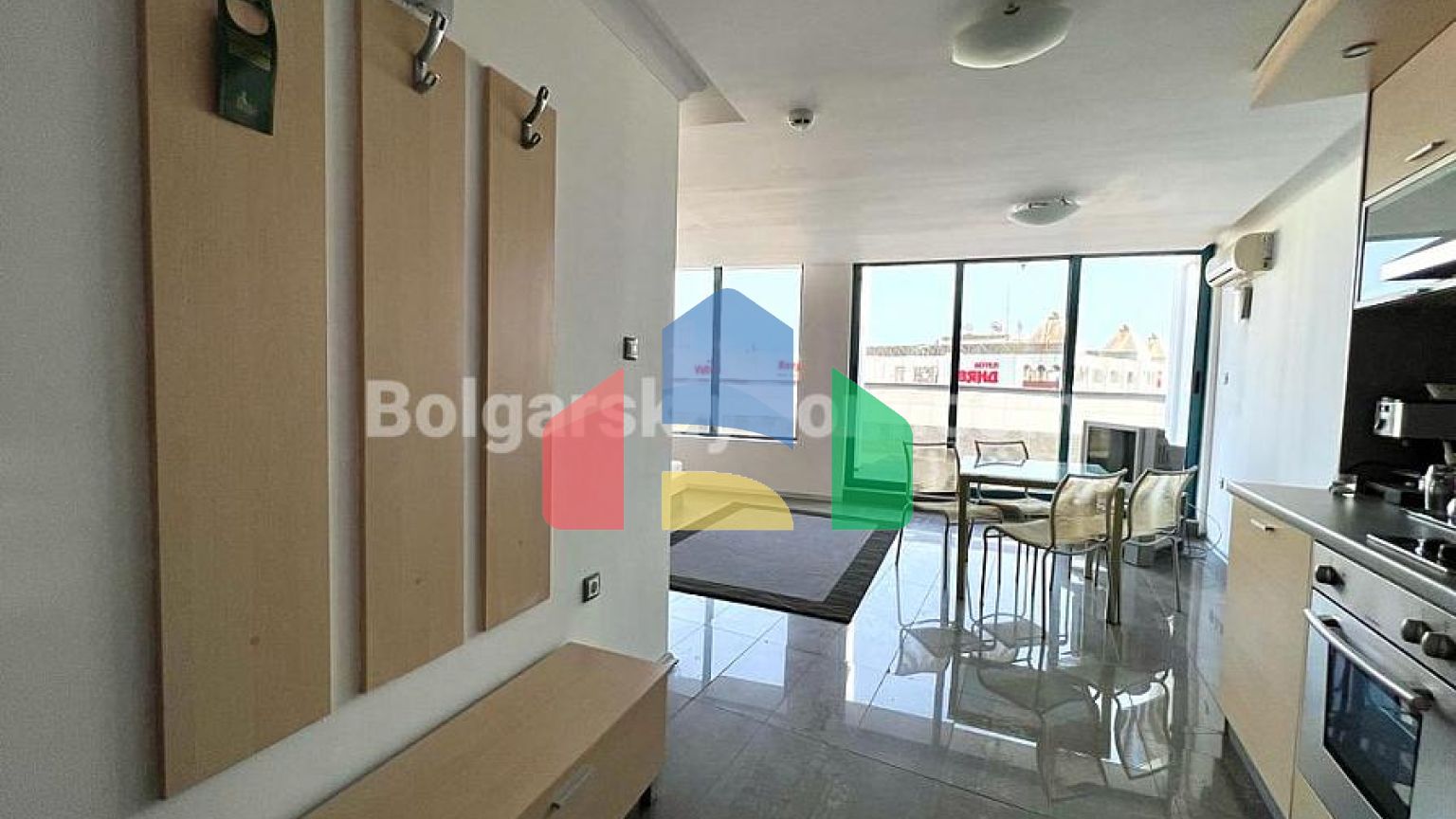 Квартира-студия в Колизей 2