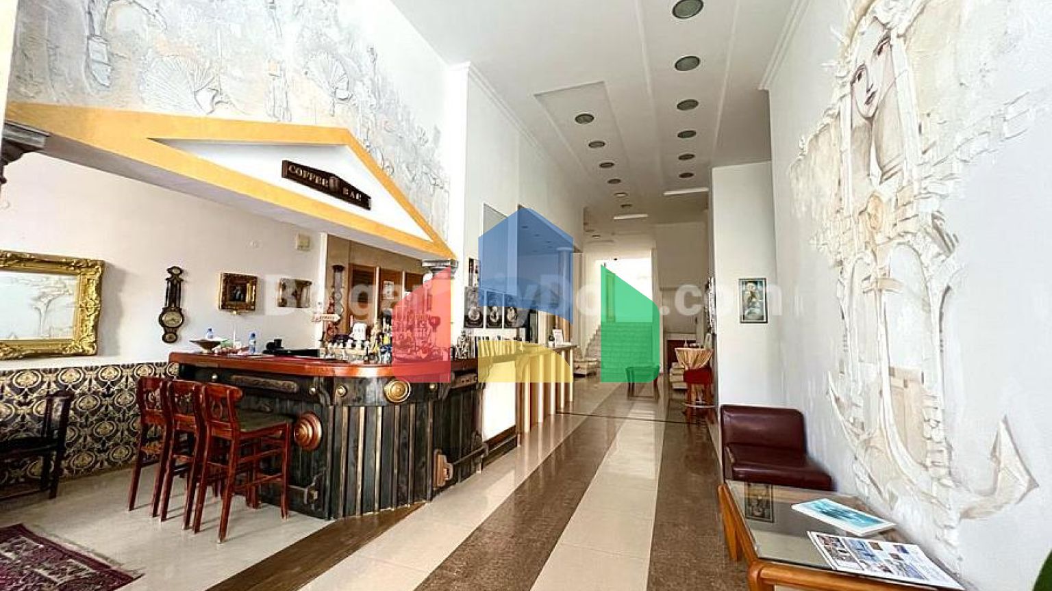 Квартира-студия в Колизей 2