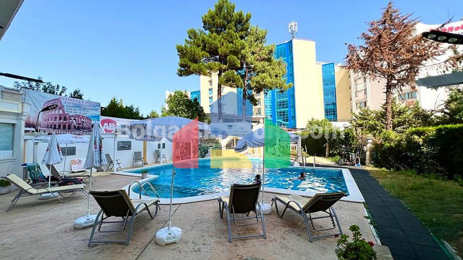 Квартира-студия в Колизей 2