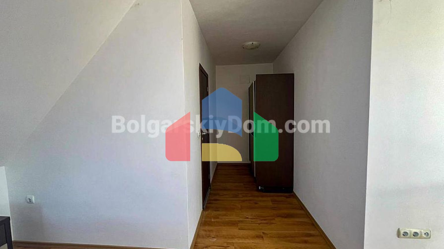 Двокімнатний мезонет в Сі Даймонд