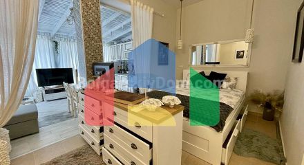 Three-bedroom apartment in Sun Gate