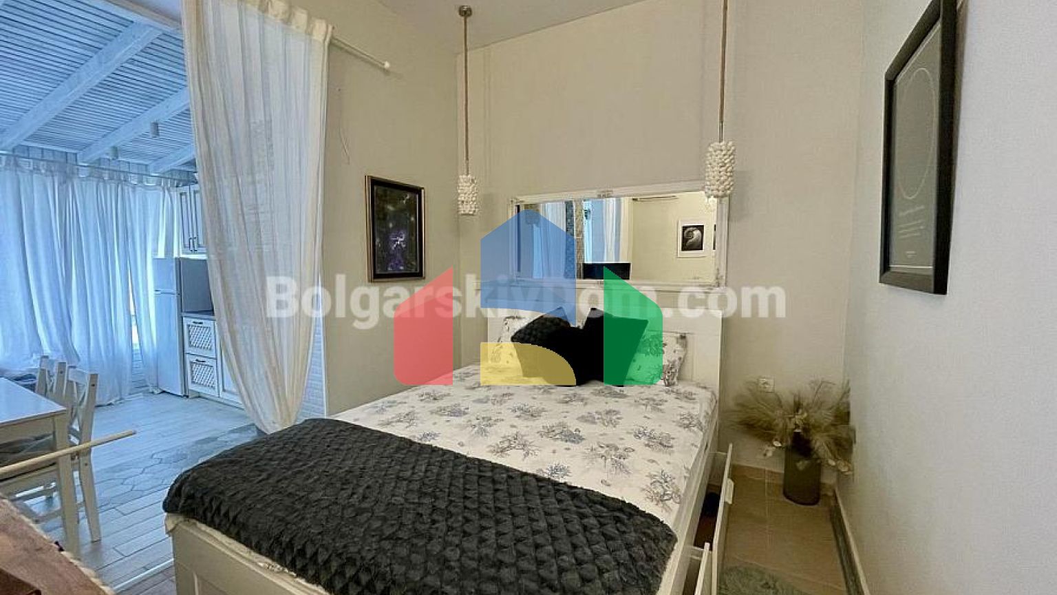 Четырехкомнатная квартира в Сан Гейт