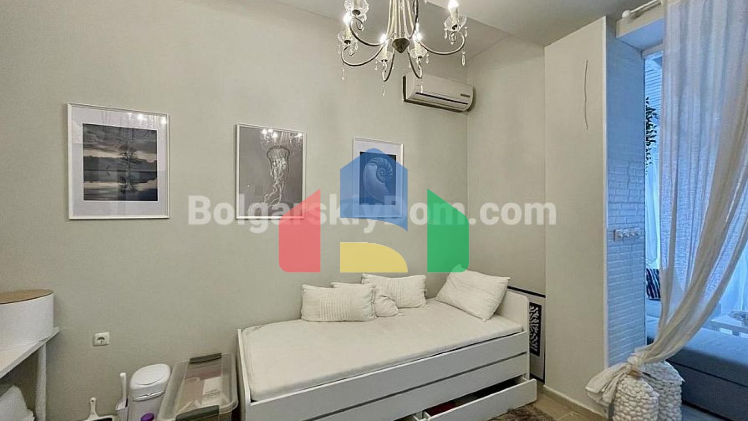 Четырехкомнатная квартира в Сан Гейт