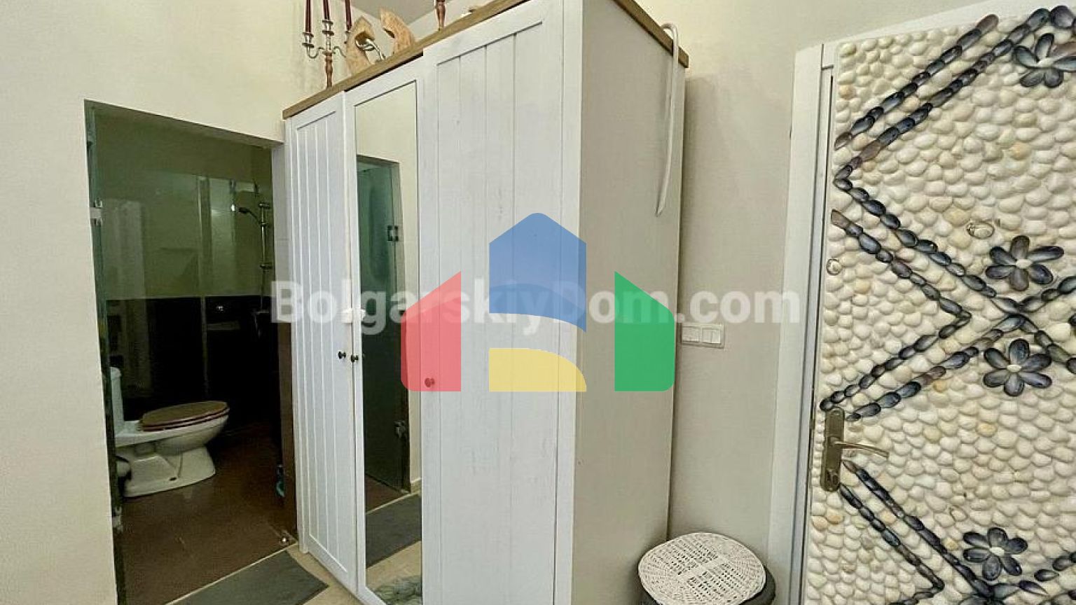 Четырехкомнатная квартира в Сан Гейт