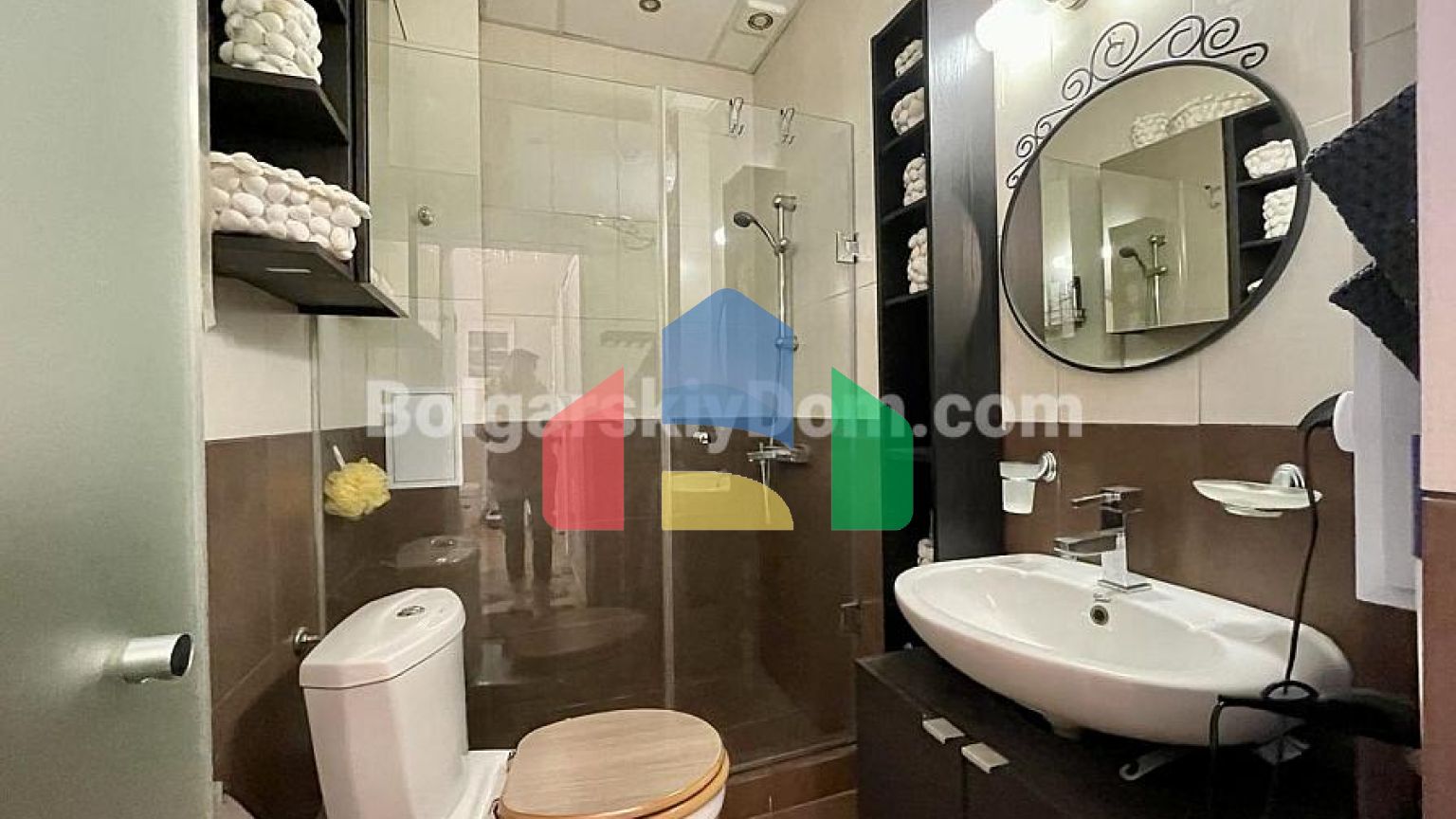 Четырехкомнатная квартира в Сан Гейт